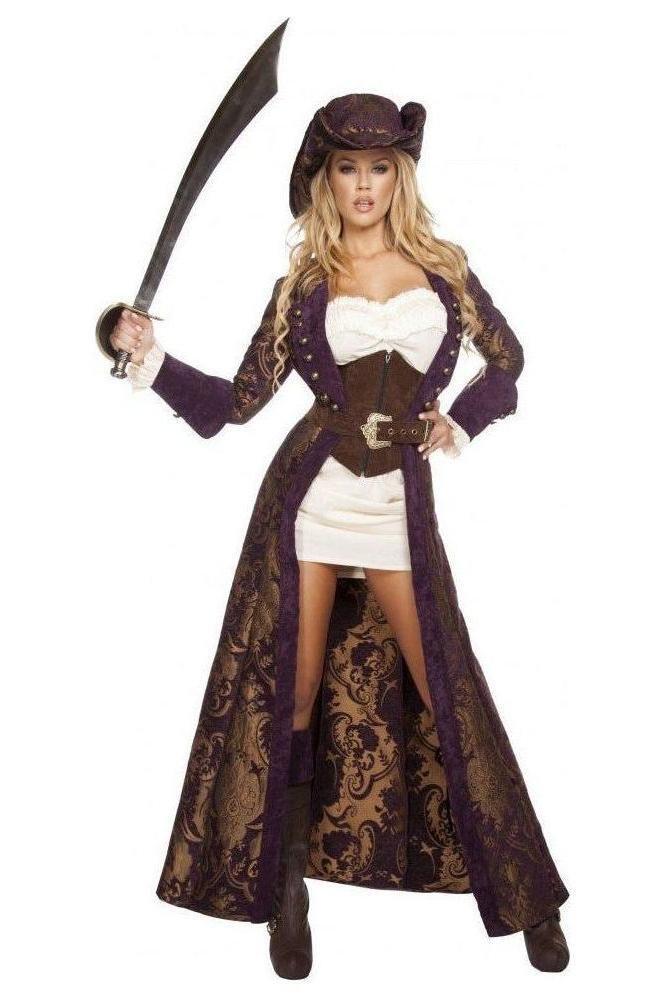 decadent pirate diva