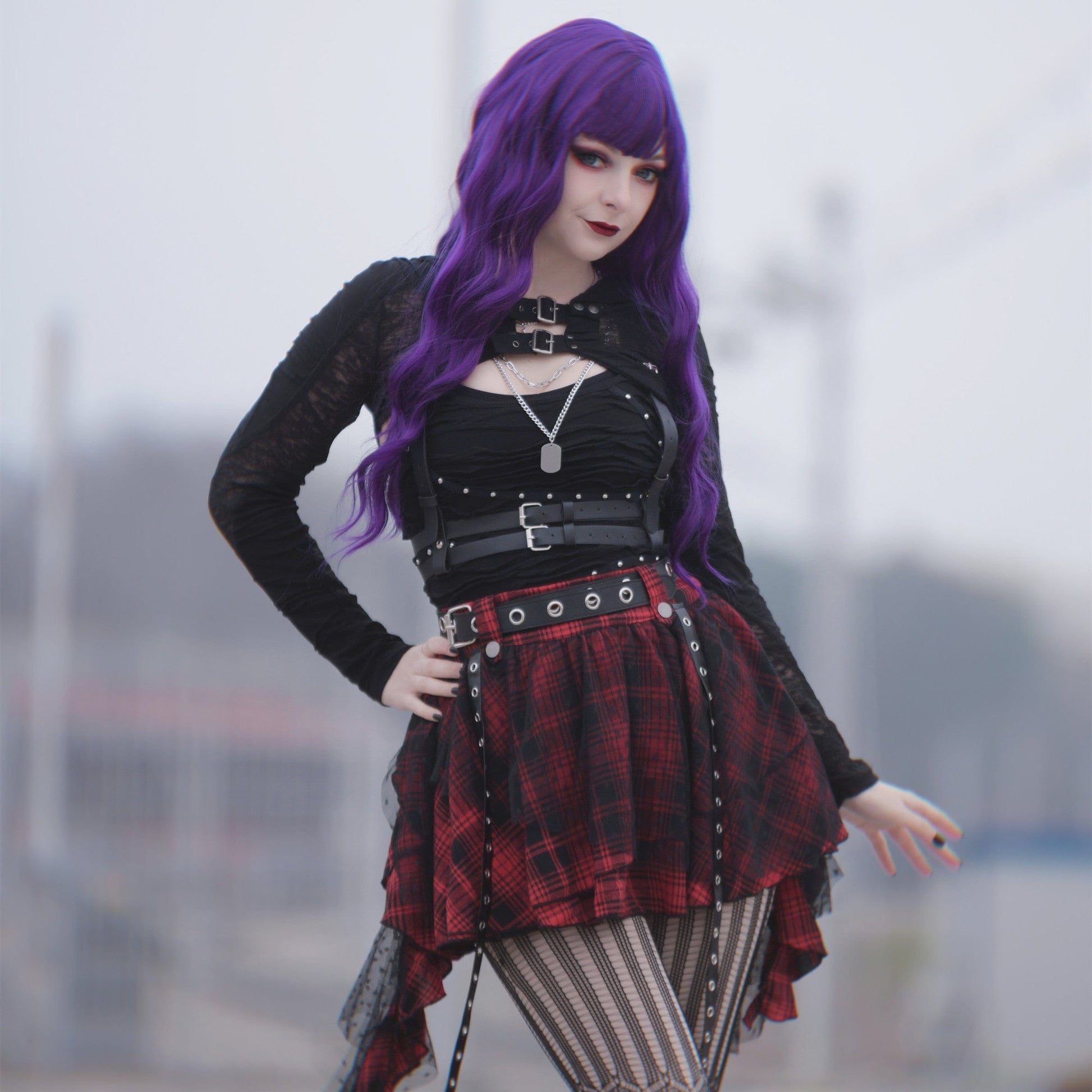 Grunge Mesh Grid Bubble Short Skirt Red