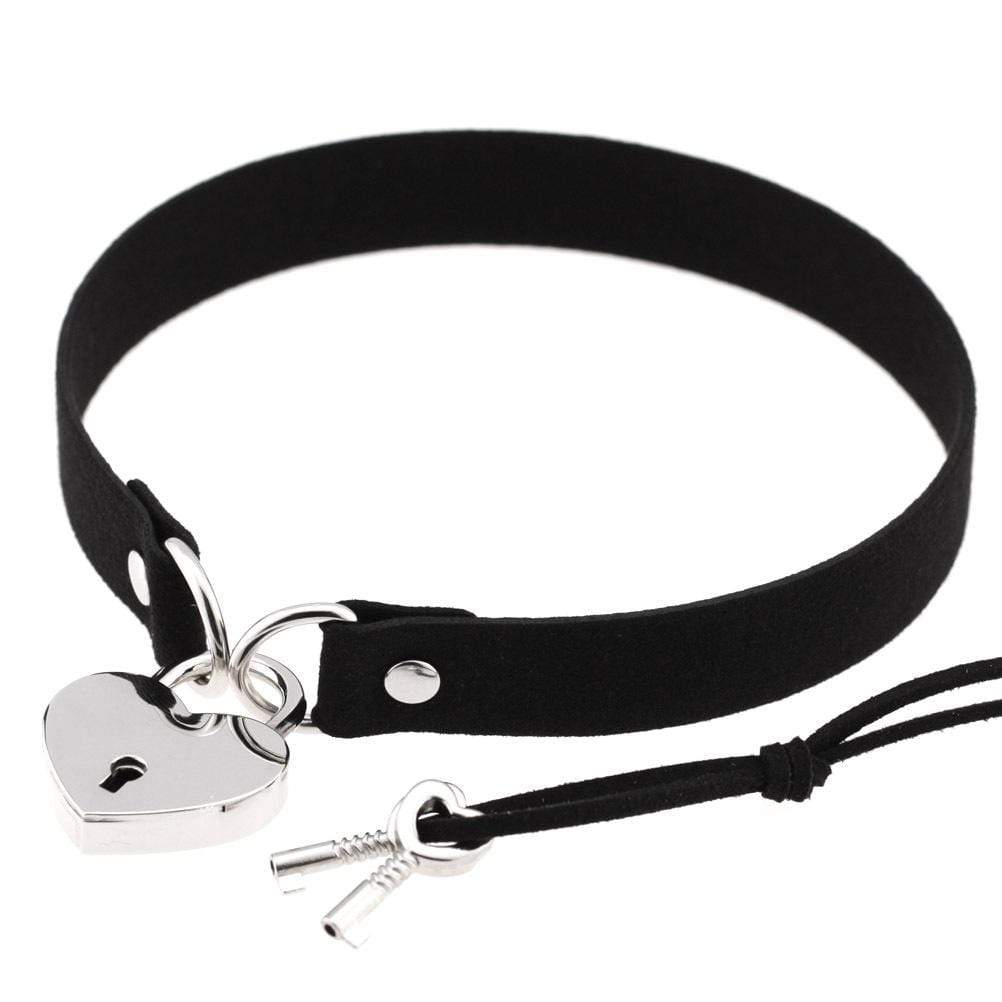 Goth Velvet Heart Lock Choker Necklace With Key